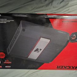 Brand New Kicker Lx1650.1 Mono Block