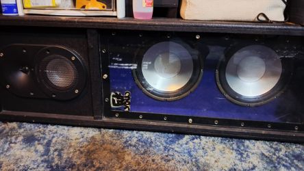 Pro studio tower speaker