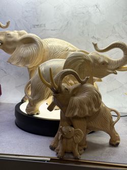NO SHIPPING ON THIS SET! Mom’s (3) Pieces four elephant family. Vintage (Ceramica De Cuernavaca) Made in Mexico - 1980s  As-Is. The middle elephants t