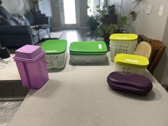Move out sale ASAP Tupperware food saver food