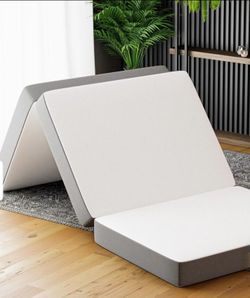 Full size Gel Memory Foam Tri-Fold Mattress (5 inch)