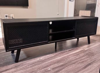 BLACK TV STAND