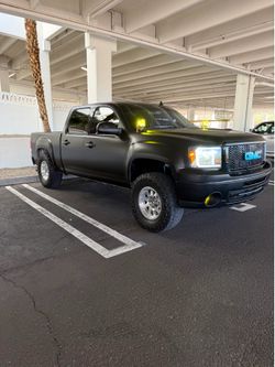 4x4 GMC Sierra cammed