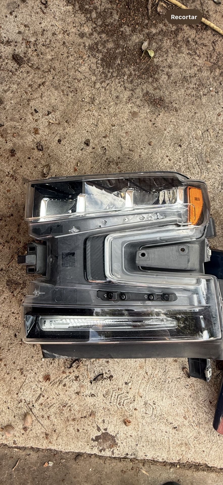 2019-2021 Chevy Silverado 1500 Headlight