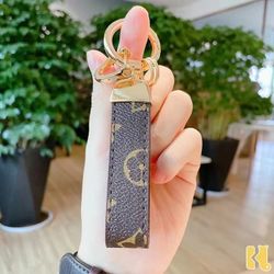 Beautiful Leather Luxury Rope Keychain . Stylish and classic PU leather material.   Hight Quality And So Cute  100% Brand New, OPP Bag wrap it   This 