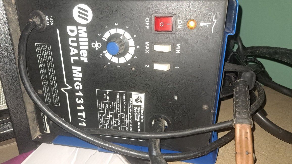Miller Dual MIG 131T/1 welder