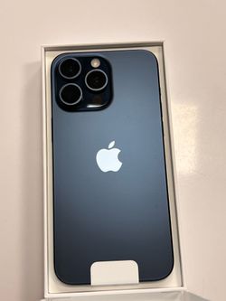 iPhone 15 pro Max Att cricket 256GB