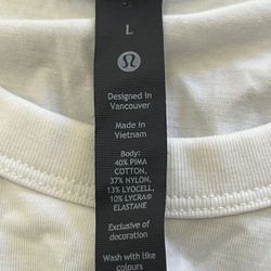 🍋LIKE NEW Lululemon  short Sleeve Crewneck T-Shirt L