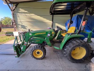 Tractor John Deere 3032 E