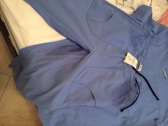 KOI Lite athletic fit men’s SCRUBS sz S (light blue/“True Ceil” blue)