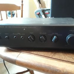 OPTIMUS SA-155 COMPACT STEREO RECEIVER Integrated Amp Amplifier