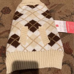 Dog sweater size small