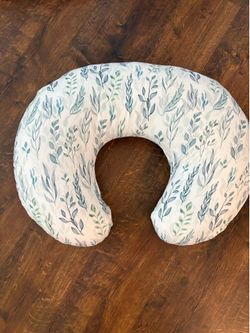 Nursing Pillow with Botanical Print Cover