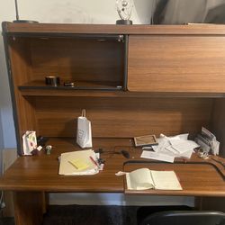 Fancy, Sturdy Office Desk With Storage Cabinets