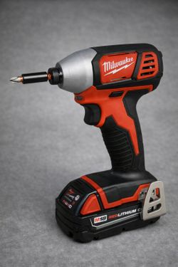Milwaukee M18 Cordless Impact Driver