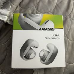 Bose Ultra Open Earbuds 