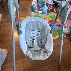 Graco Baby Swing 