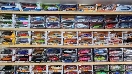 COLLECTION FOR SALE 1/24 SCALE DIECAST METAL
