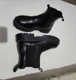 Shoes Black Leather Size (Men 7.5) (Women 9)