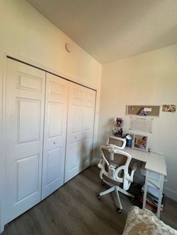 White desk and desk chair