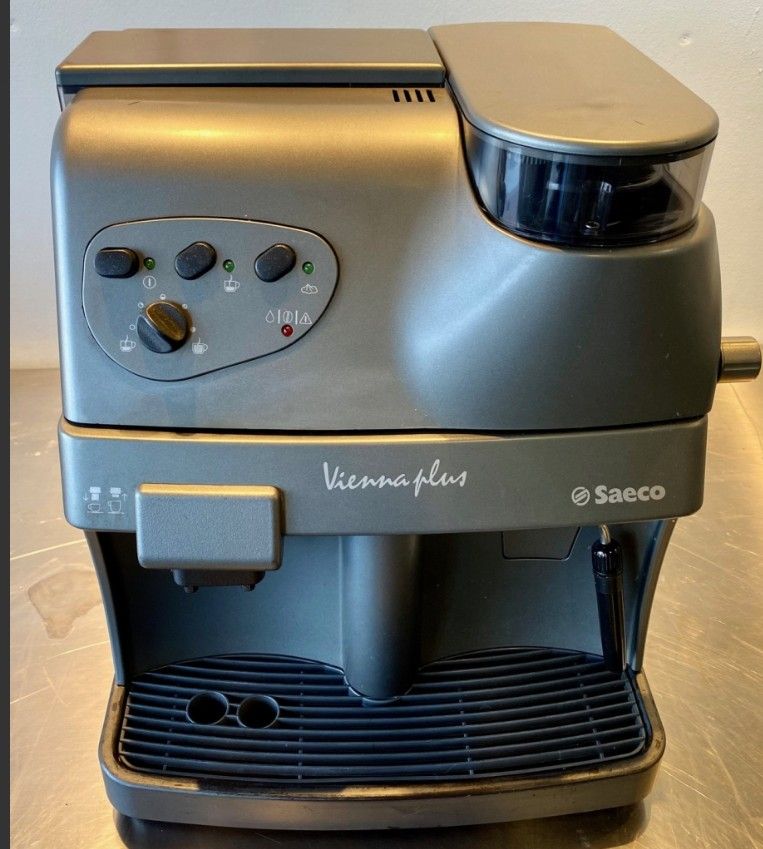 Saeco Vienna Plus Espresso Machine