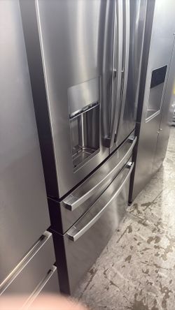 GE Refrigerator 