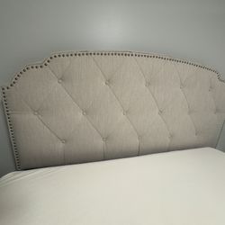 Queen Bedroom Set