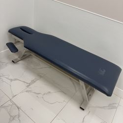 Chiropractic Adjustement Table w/ Armrests