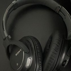 sony wireless 🛜 bluetooth headphones 