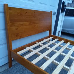 Full bed frame
