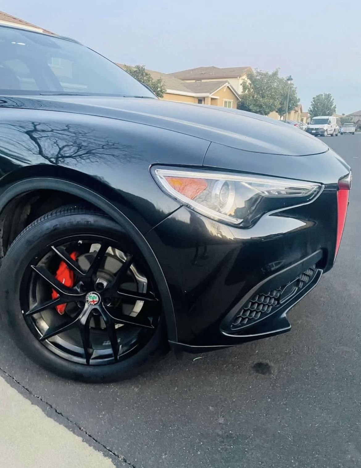 Mobile Car Rim and Brake Caliper Painting