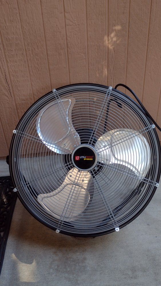 Utili Tech Pro Fan