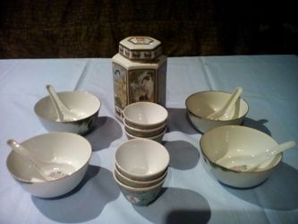 Oriental Tea & Soup Set. 15 Pieces