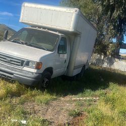 07 Ford Box Truck  Mechanic Special 