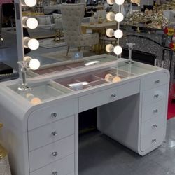 VANITY DESK/ OFERTA ESPECIAL/ PREGUNTAR POR PRECIO 