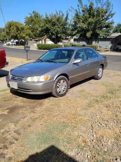 2001 Toyota Camry