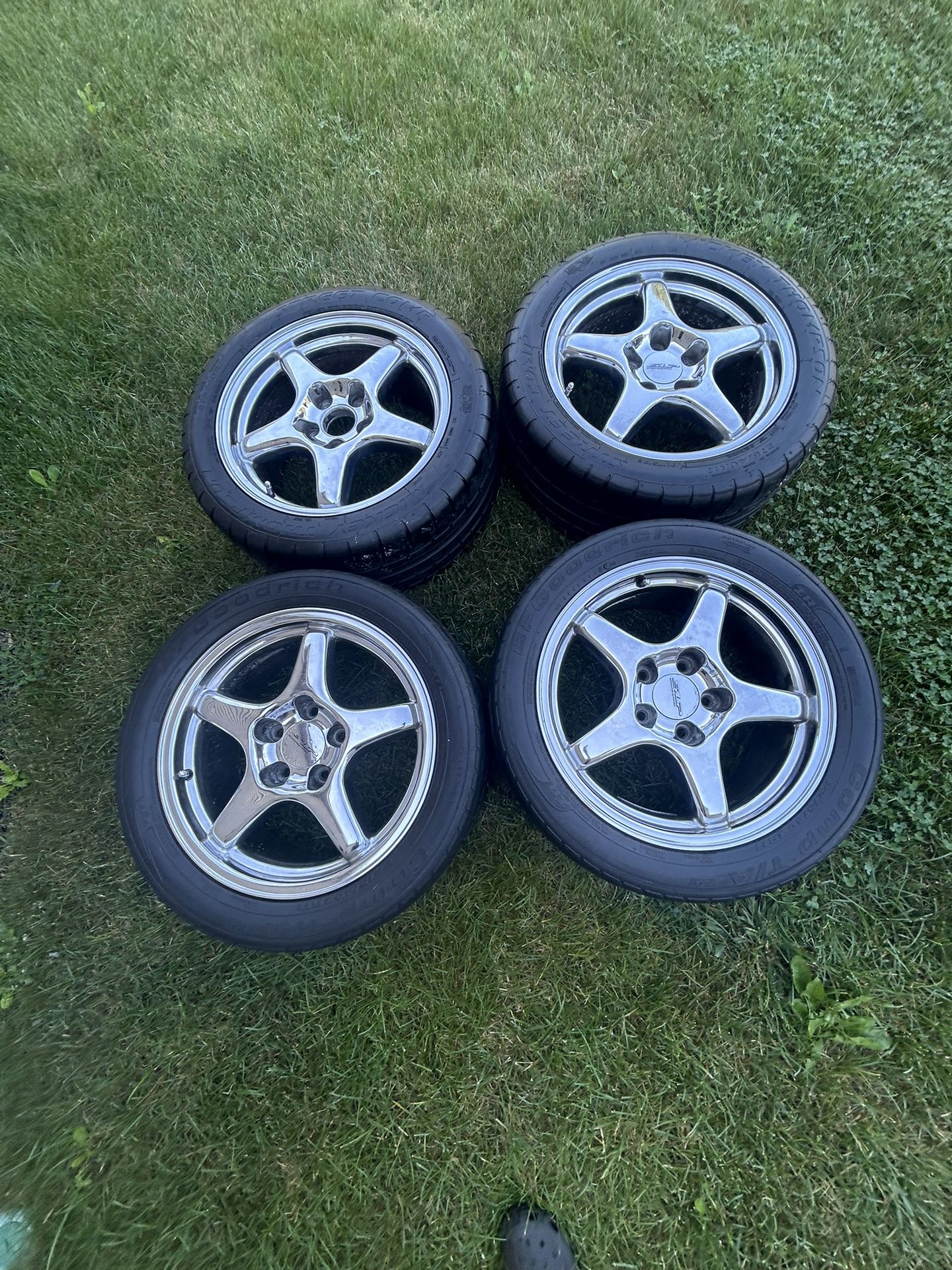 Corvette Chrome ZR1 Wheels