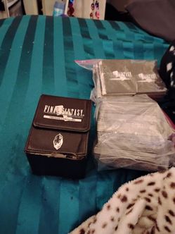 Final Fantasy Trading Card Game Deck Box with Cards