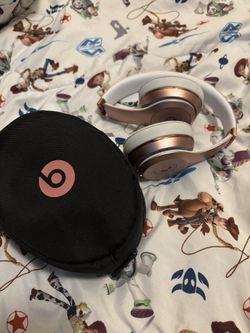 Beats Solo 3 Rose Gold