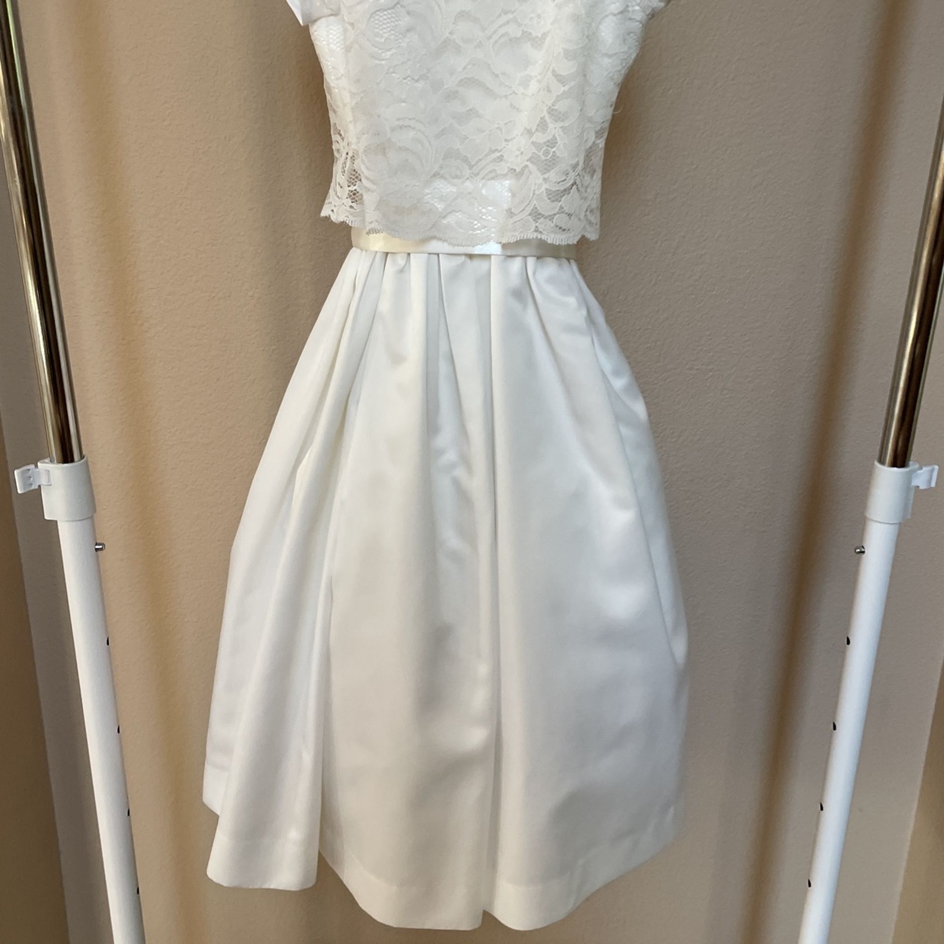 Flower Girl Dress Or 1st Communion dress