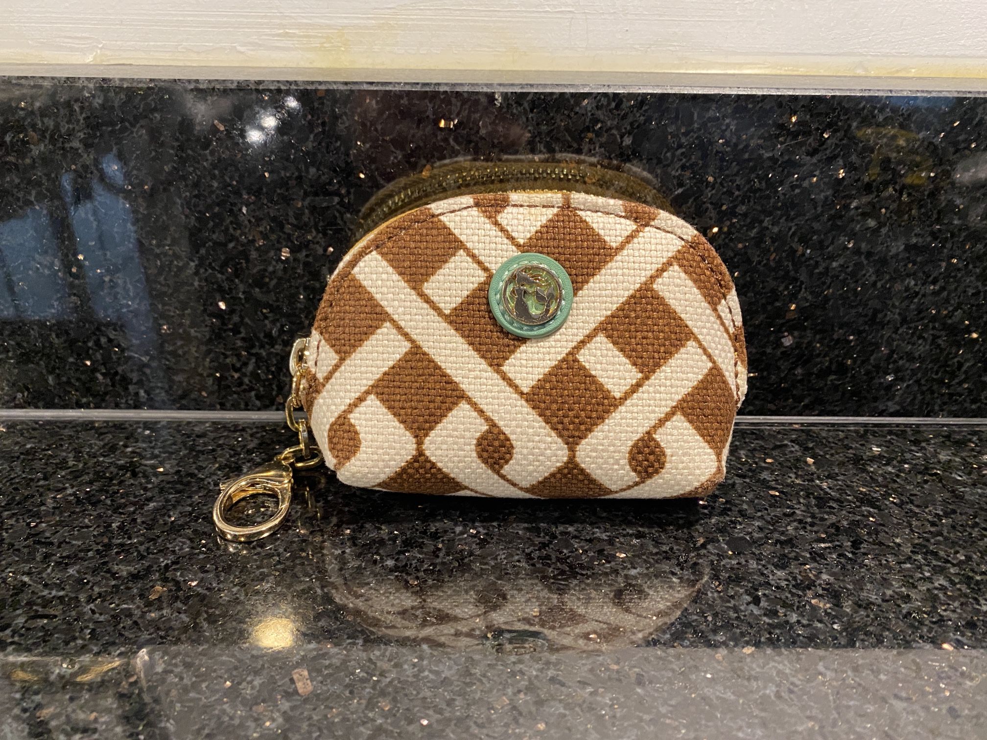 Spartina 449 Coin Purse with Brown & White Geometric Pattern & Button 3x5x2”