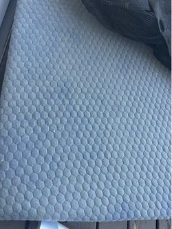 Queen size temper-pedic mattress