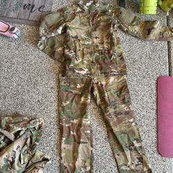 Massif Suit - Multi-cam