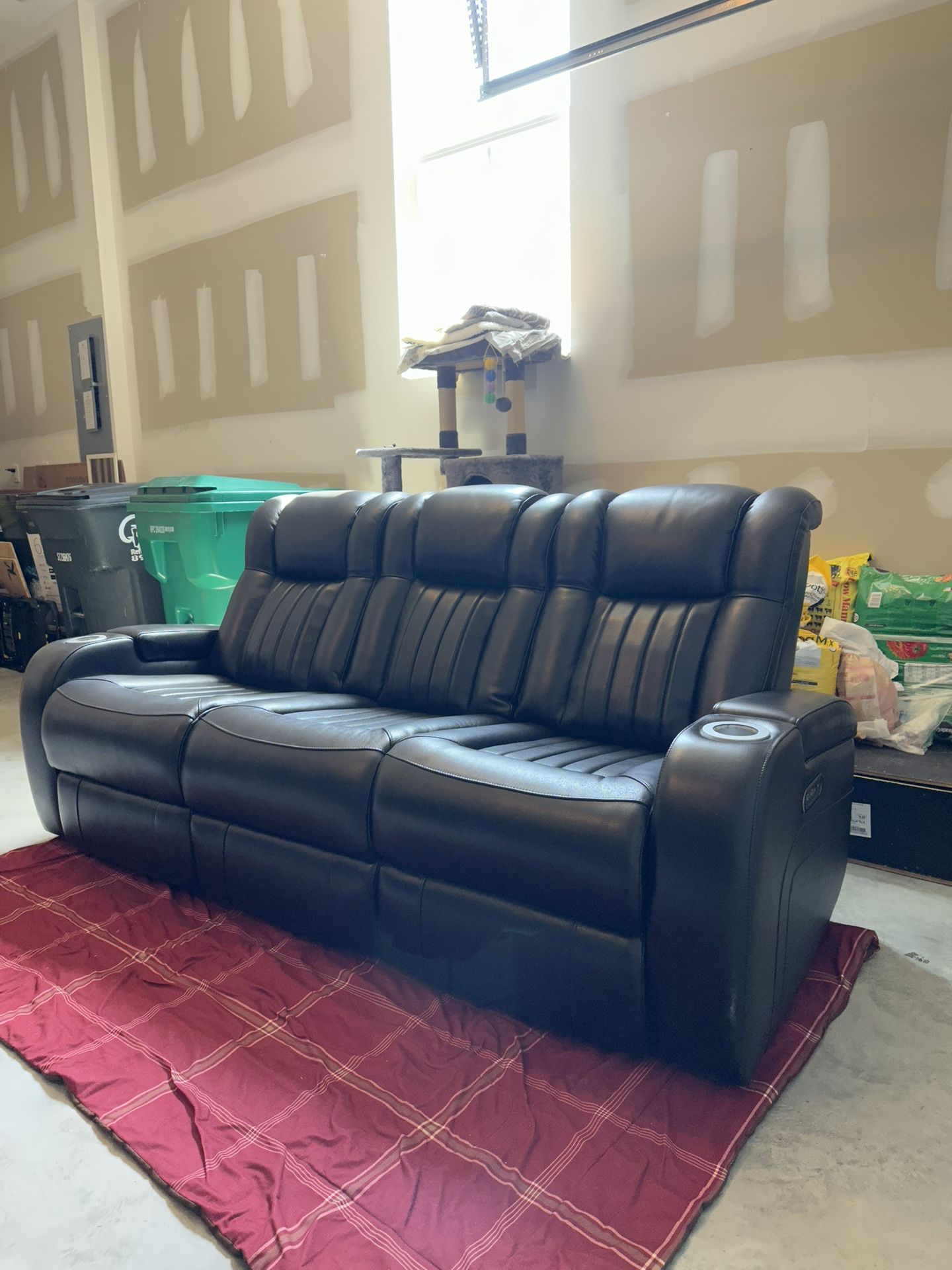 Black Leather Reclining Sofa