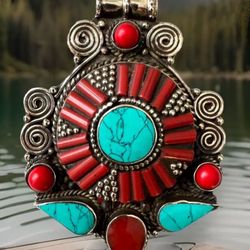 Vintage N stunning handcrafted Tibetan tribal theme Pendant 3.5”inch tall
