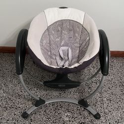 Graco Glider Elite 2-in-1 gliding baby swing  