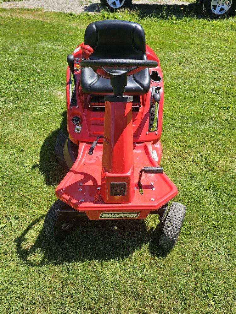 Riding Lawn Mower