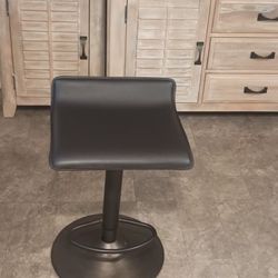 (3) Stool chair