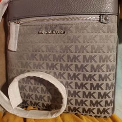 BOLSA.   NUEVA