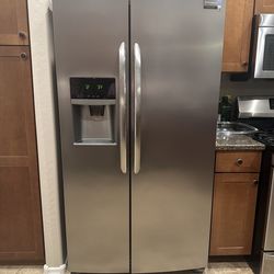 Frigidaire Gallery 22.6 cub- feet  side by side counter depth fridge